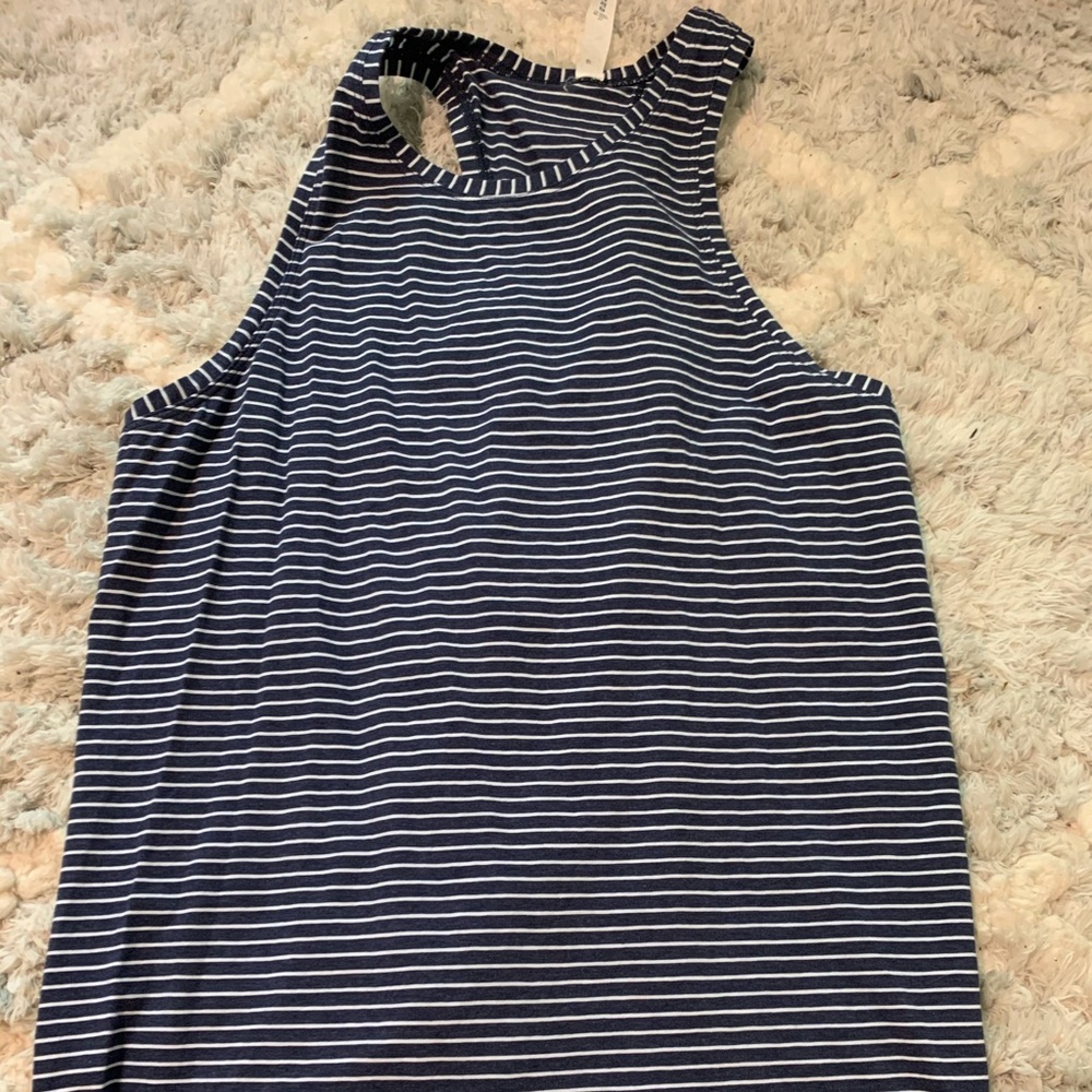 Open back lulu lemon tank top